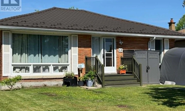 68 Aldershot Avenue