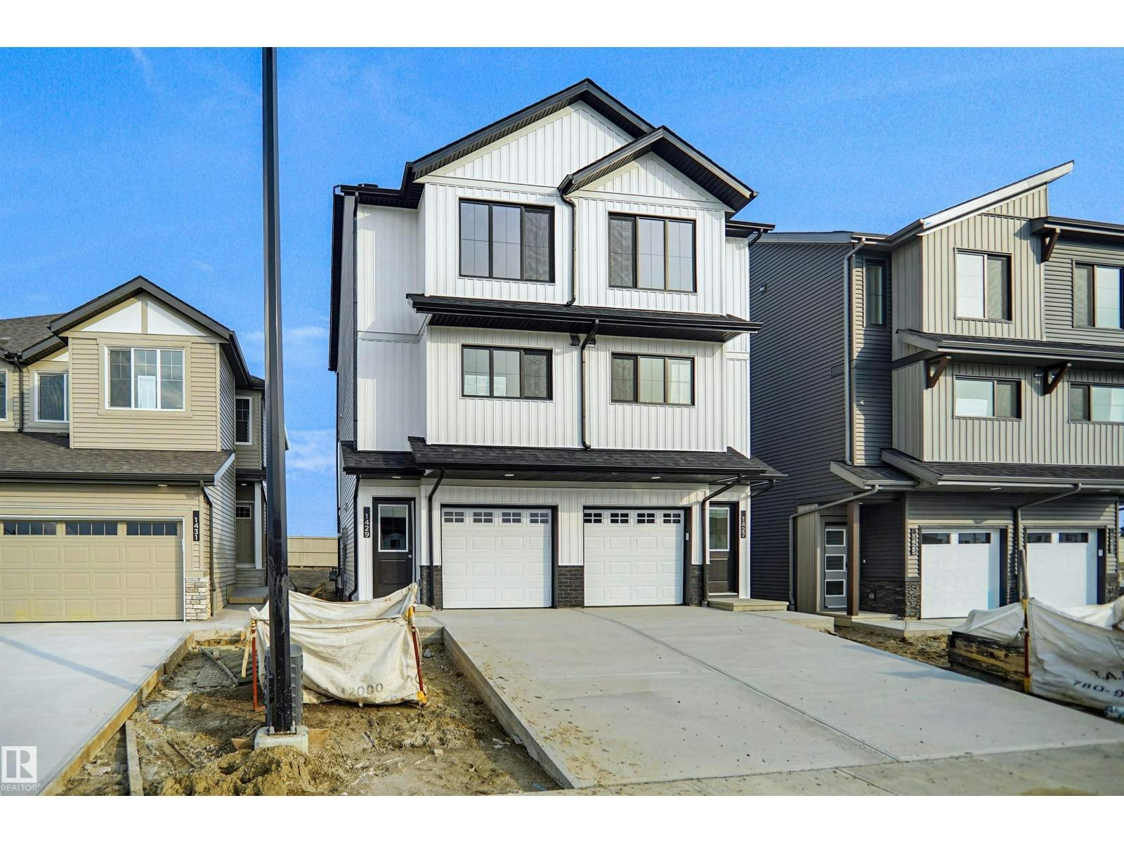 1429 9 Street NW, Edmonton, AB, T6T 2N8
