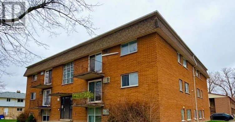 302-47 Orchard Heights Drive, Chatham-Kent, ON, N7M 5R2