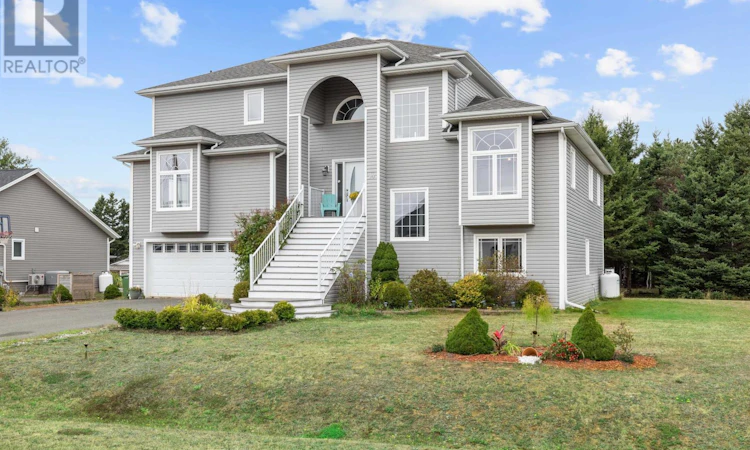 14 Fairfax Drive