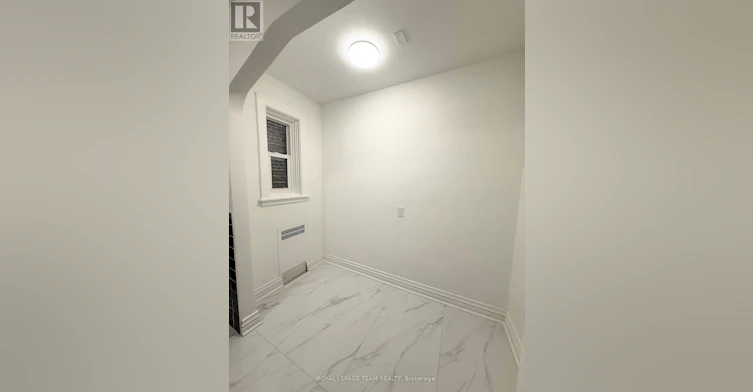 2-235 Cooper Street, Ottawa, ON, K2P 1L7 - 8