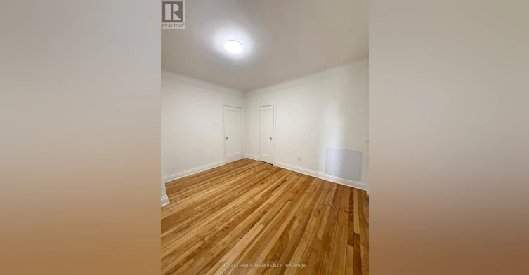 2-235 Cooper Street, Ottawa, ON, K2P 1L7 - 15