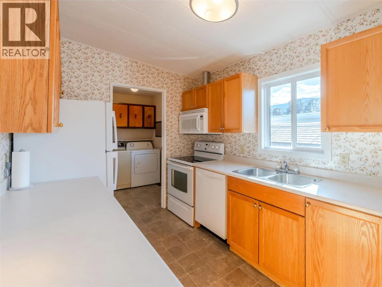 612-3105 South Main Street, Penticton, BC, V2A 7H1 - 18