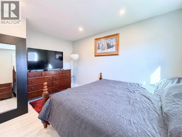 448 Caribou Street, Penticton, BC, V2A 5W6 - 14