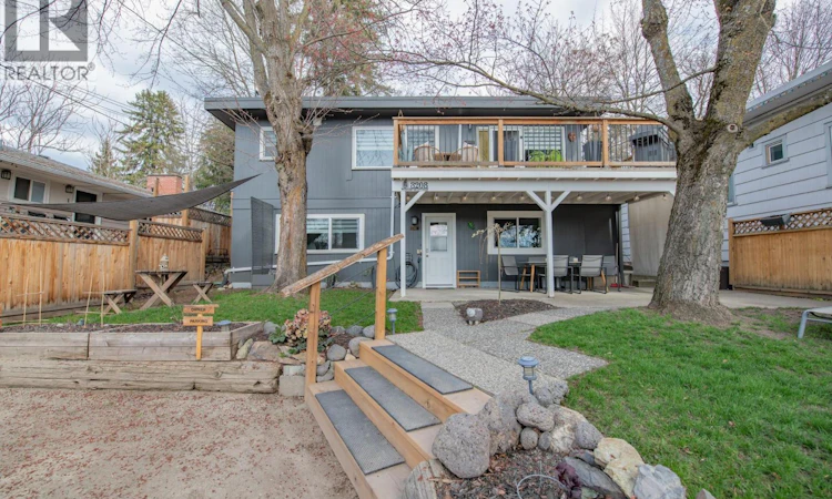 3208 Pleasant Valley Road