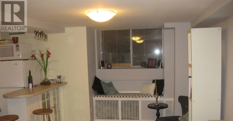 BSMT-237 Vaughan Road, Toronto, ON, M6C 2M8 - 7