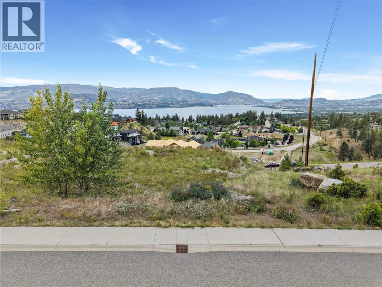 523 Trumpeter Road, Kelowna, BC, V1W 5K6 - 5