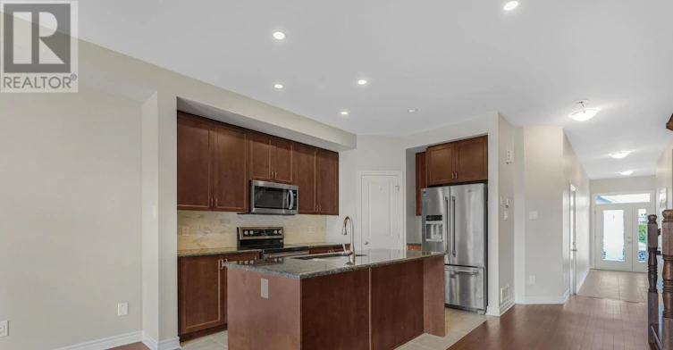 741 Namur Street, Russell, ON, K0A 1W0 - 4