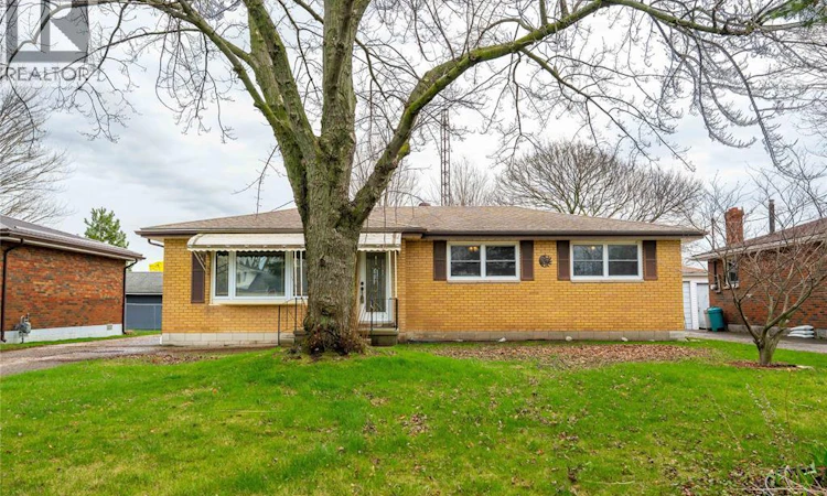 28 Highland Drive