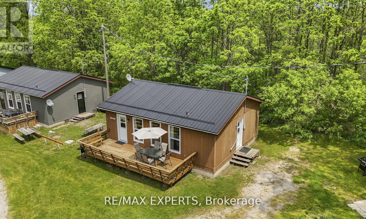 18 - 230-232 Lake Dalrymple Road
