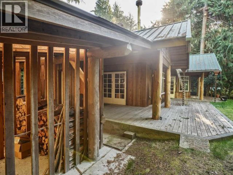 2777 Cedar Way, Savary Island, BC - 22