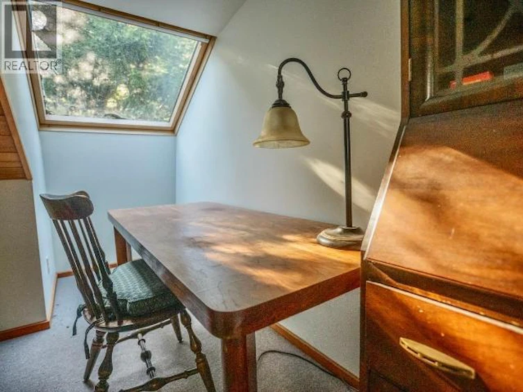 2777 Cedar Way, Savary Island, BC - 20