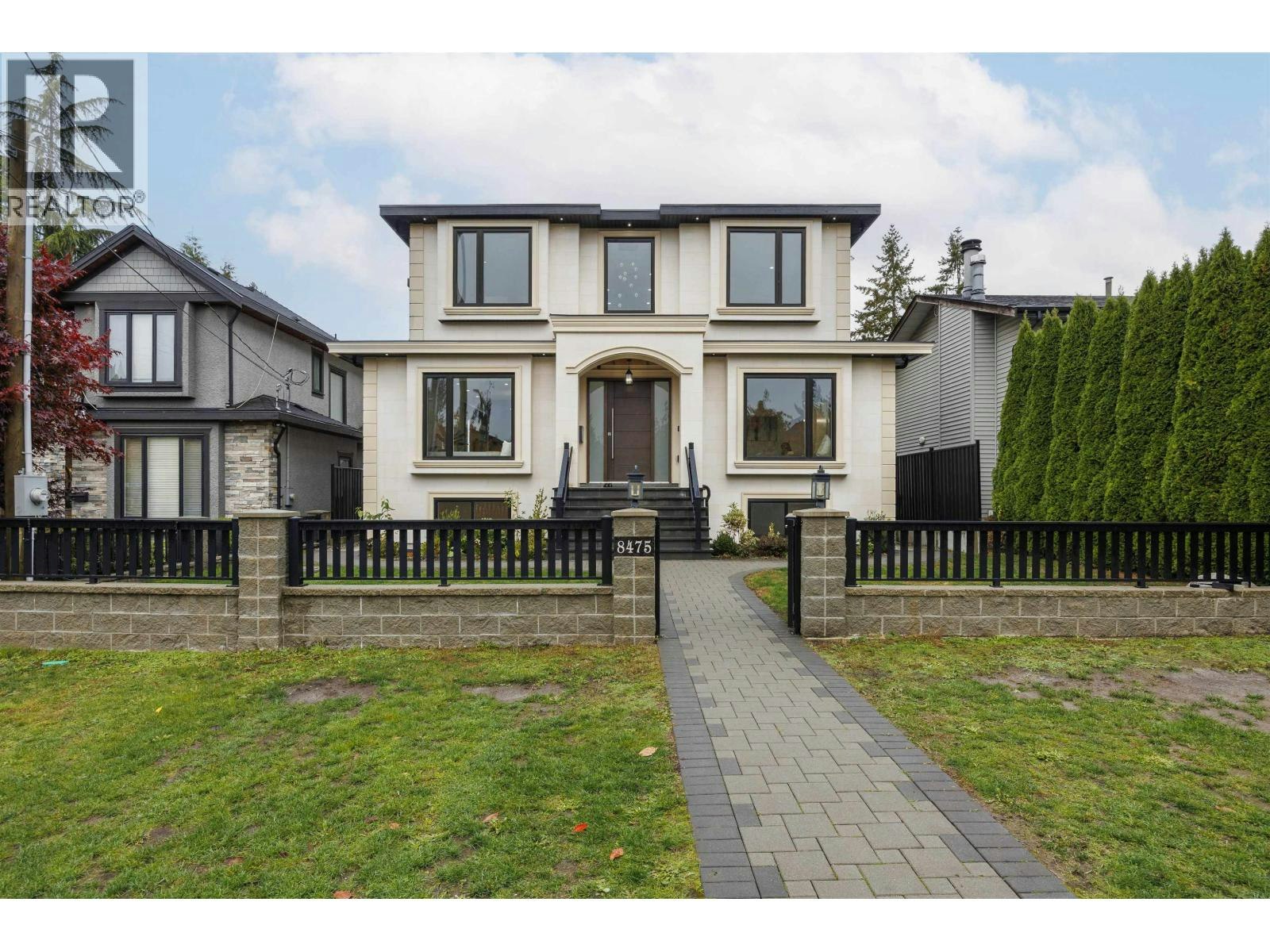 8475 12th Avenue, Burnaby, BC, V3N 2L8