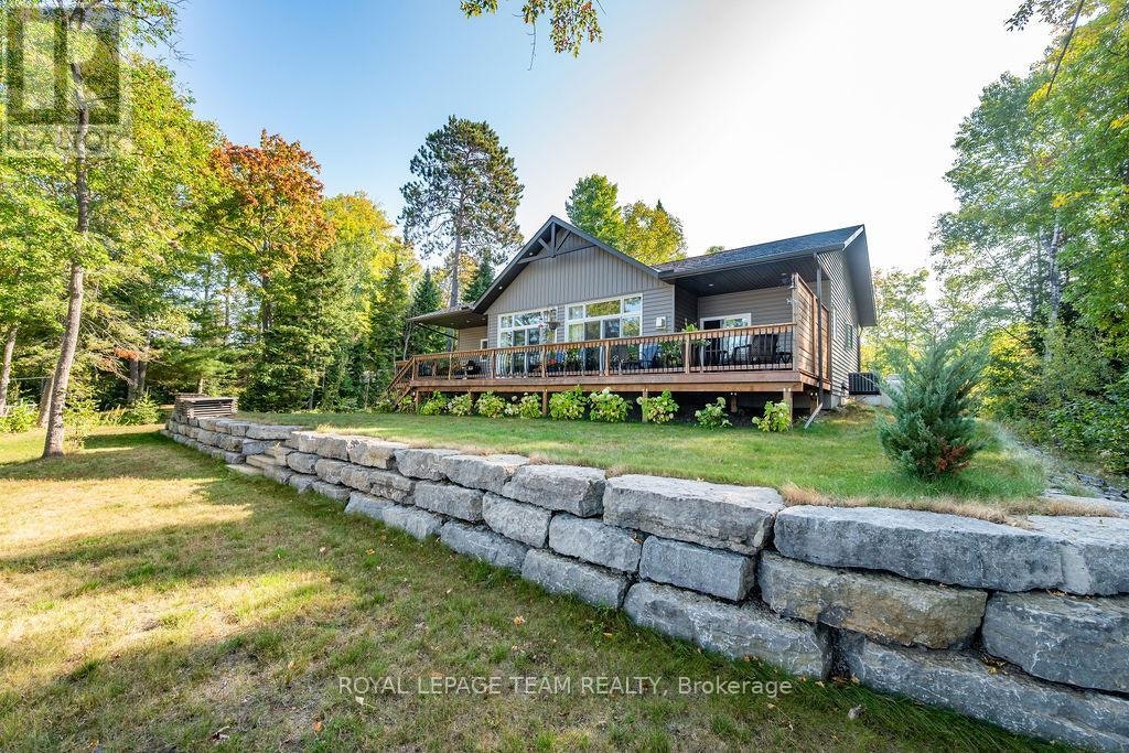 42153B Combermere Road S, Madawaska Valley, ON, K0J 1B0