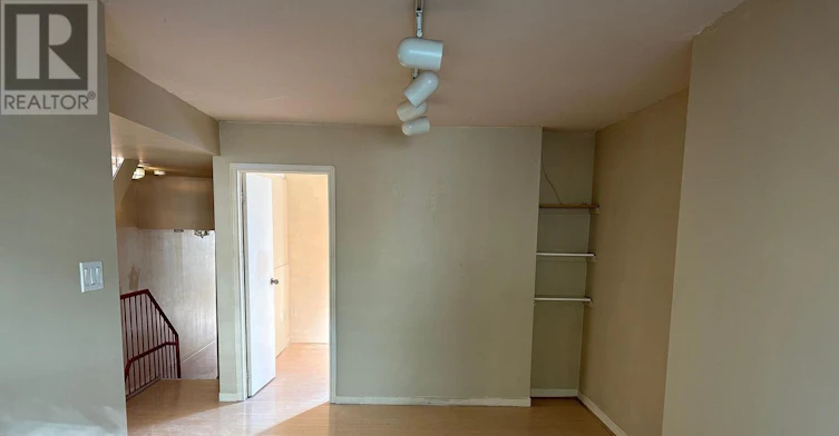 2-210 Mccaul Street, Toronto, ON, M5T 1W5 - 3