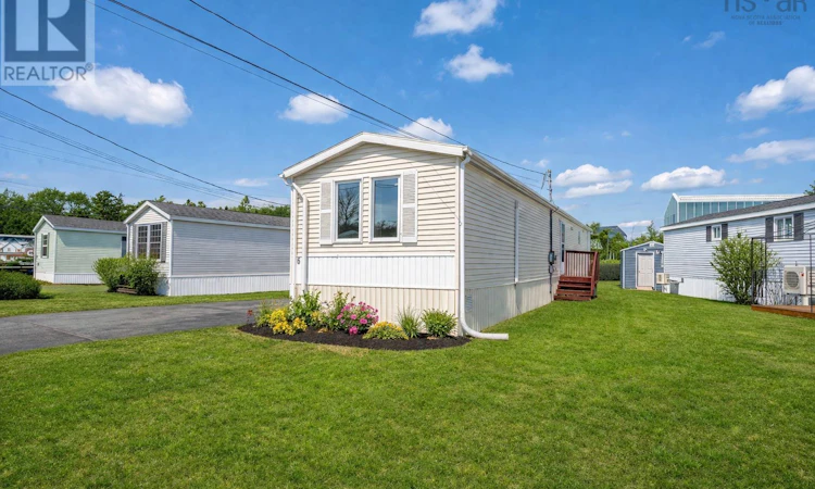 6 Alderwood Court