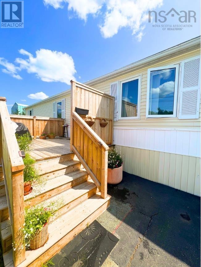 6 Alderwood Court, Lakeside, NS, B3T 1B1