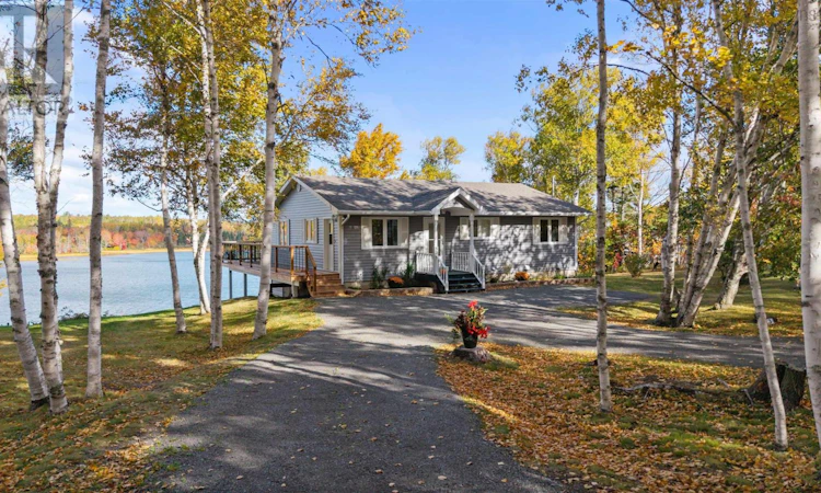 83 Bay Loch Road