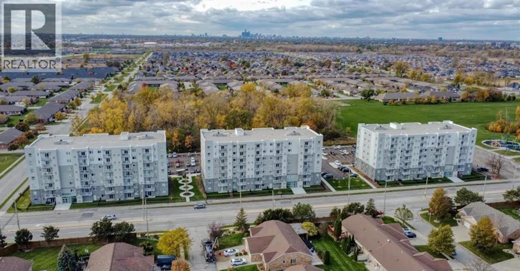 317-1611 Banwell, Windsor, ON, N8P 0G5