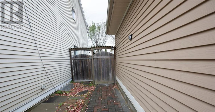 B-27 Rockcress Gardens, Ottawa, ON, K2G 5A6 - 2