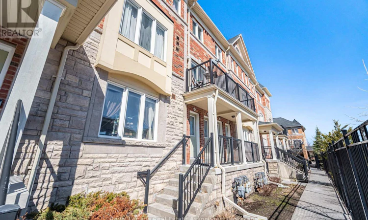 192 Louisbourg Way