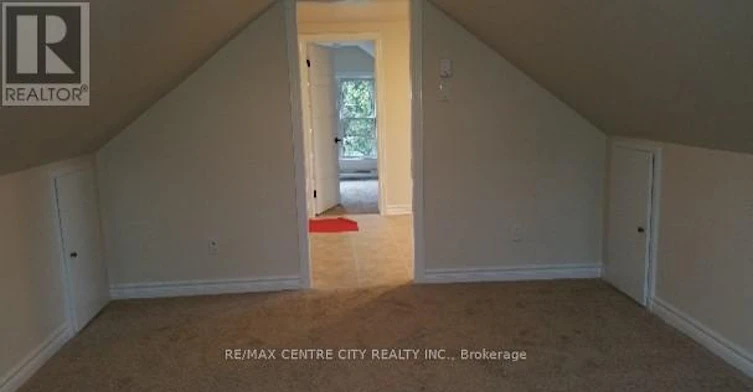 UPPER-80 Sterling Street, London, ON, N5Y 1Y7 - 5