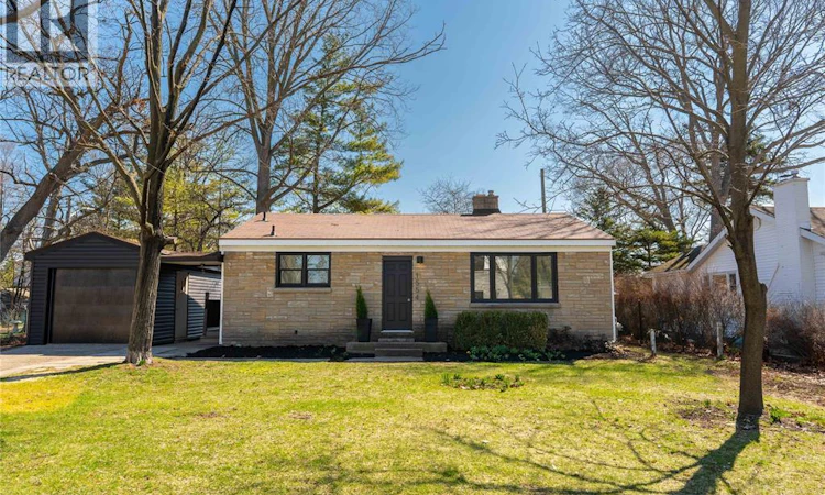 1554 Mallah Drive