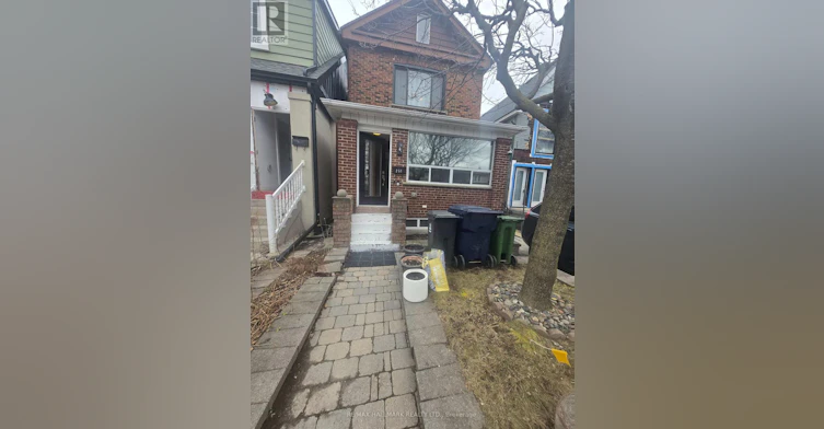 MAIN-251 Silverthorn Avenue, Toronto, ON, M6N 3K2 - 5