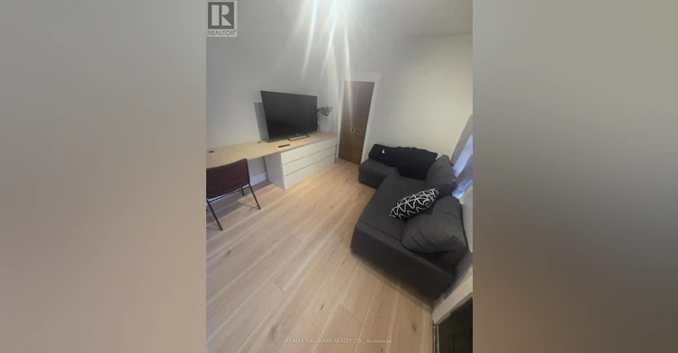 MAIN-251 Silverthorn Avenue, Toronto, ON, M6N 3K2 - 34