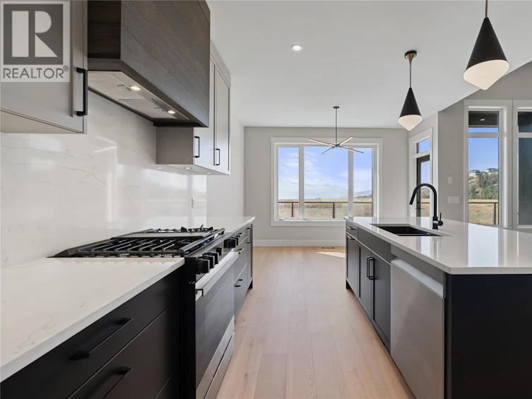 2531 Pinnacle Ridge Drive, West Kelowna, BC, V4T 0G4 - 16