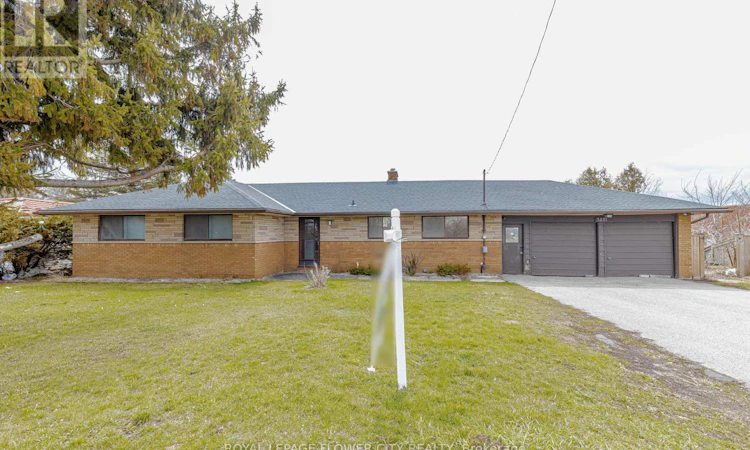 1421 Fanshawe Park Road E