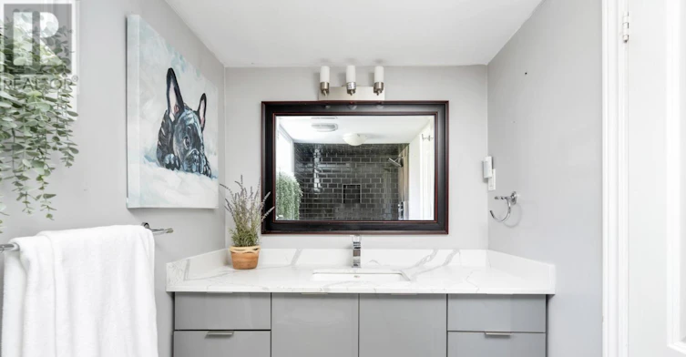 LOWER-290 Westmount Avenue, Toronto, ON, M6E 3N1 - 15