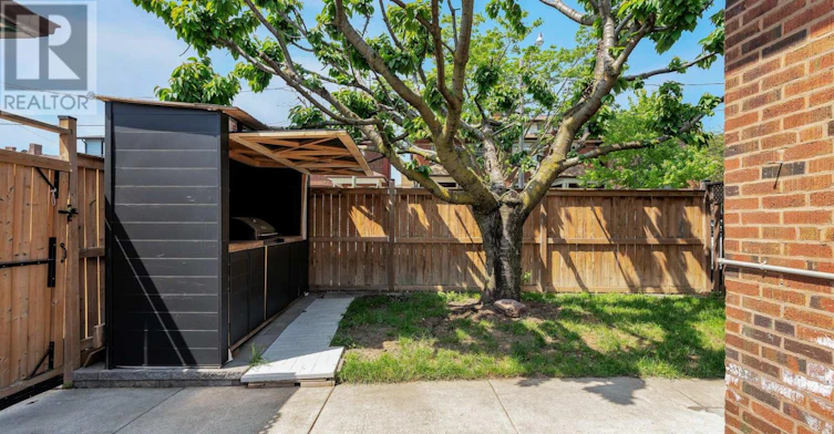 LOWER-290 Westmount Avenue, Toronto, ON, M6E 3N1 - 21