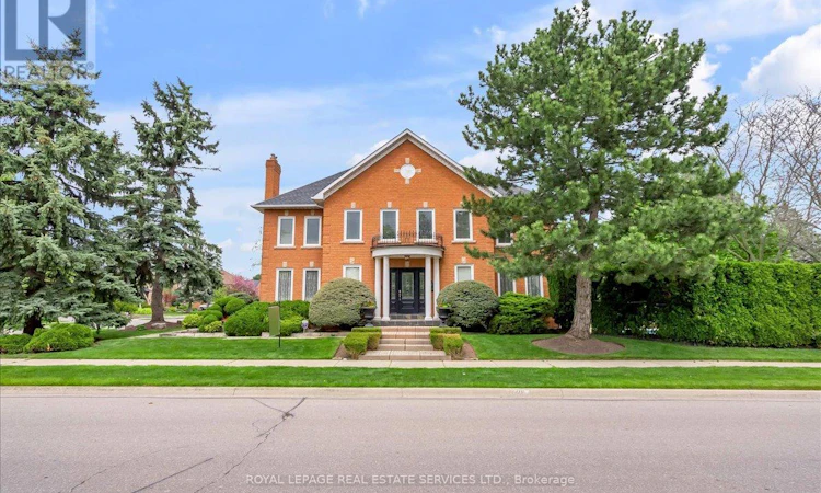 1401 The Links Drive
