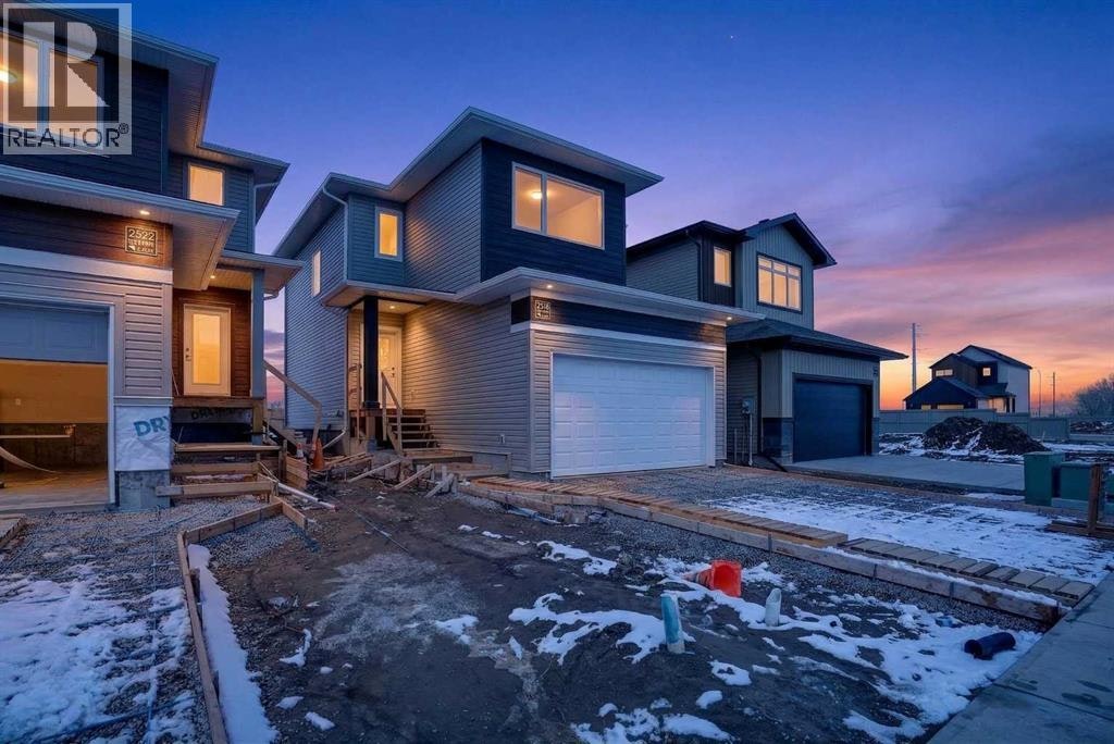 2518 44 Street S, Lethbridge, AB, T1K 8L6