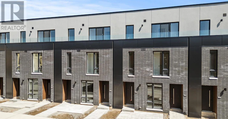 160 Everett Common, St. Catharines, ON, L2P 0G7 - 2