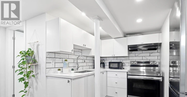 LOWER 1-65 Murray Drive, Aurora, ON, L4G 2C2 - 11