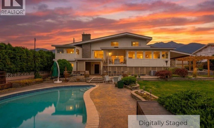 6521 Bellevue Drive