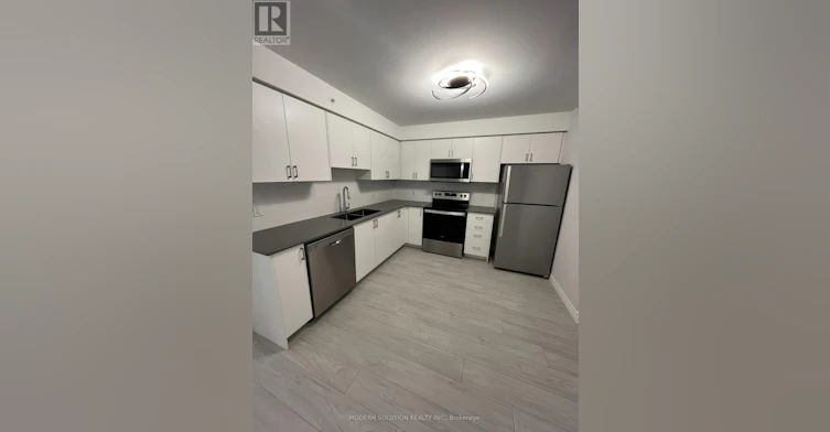 405-50 Otterbein Road, Kitchener, ON, N2B 3B7 - 3