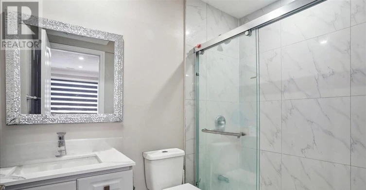 UPPER-251 King Street E, Hamilton, ON, L8G 1L9 - 12