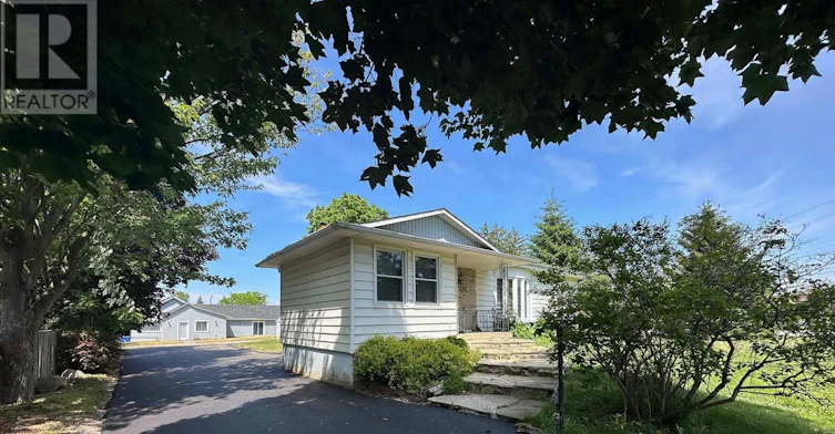 UPPER-251 King Street E, Hamilton, ON, L8G 1L9 - 3