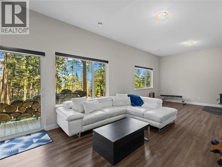 530 Muir Road, West Kelowna, BC, V1Z 3W1 - 32