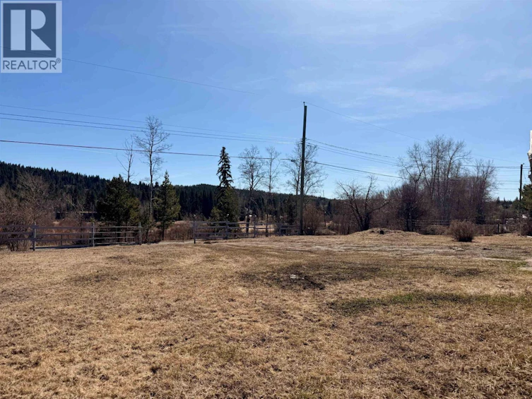 5118 Perkins Road, 100 Mile House, BC, V0K 1G0 - 3
