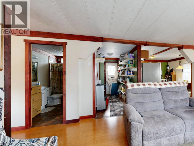 5118 Perkins Road, 100 Mile House, BC, V0K 1G0 - 13