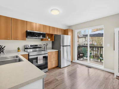 62-20176 68 Avenue - 3