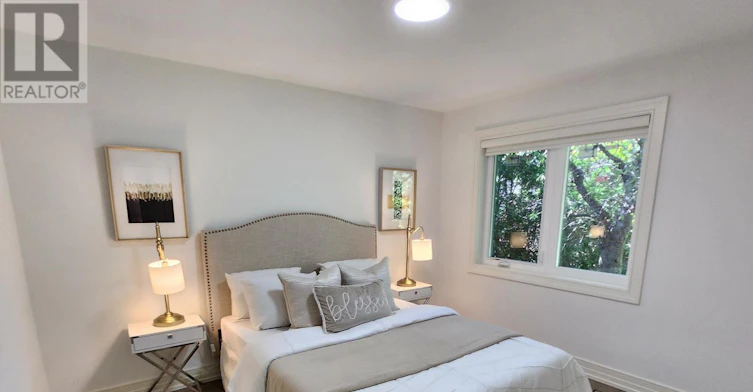 MAIN-6 Glaive Drive, Toronto, ON, M1P 1X6 - 12