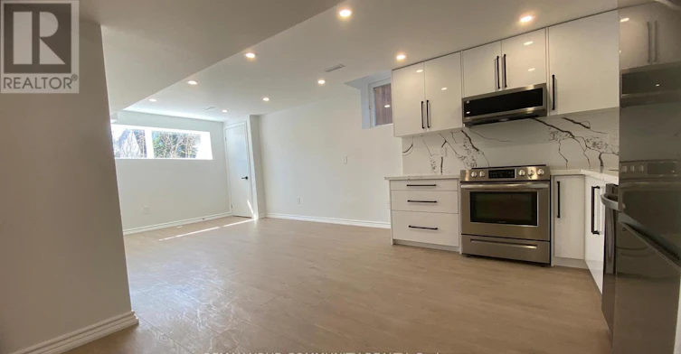 BASEMENT-134 B Kemano Road, Aurora, ON, L4G 4P9 - 6