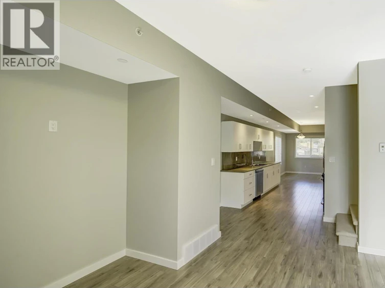 101-551 Ellis Street, Penticton, BC, V2A 4M4 - 10