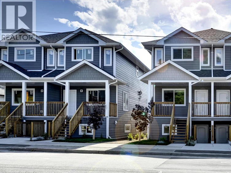 101-551 Ellis Street, Penticton, BC, V2A 4M4