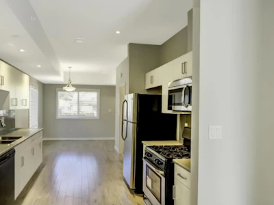 101-551 Ellis Street - 4